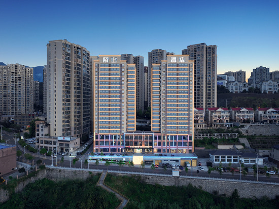 陌上轻奢酒店(宜昌秭归三峡移民博物馆店)