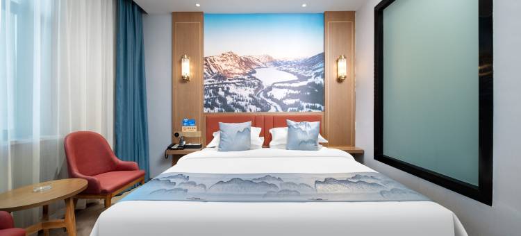 万豪假日酒店(库车火车站店)图片