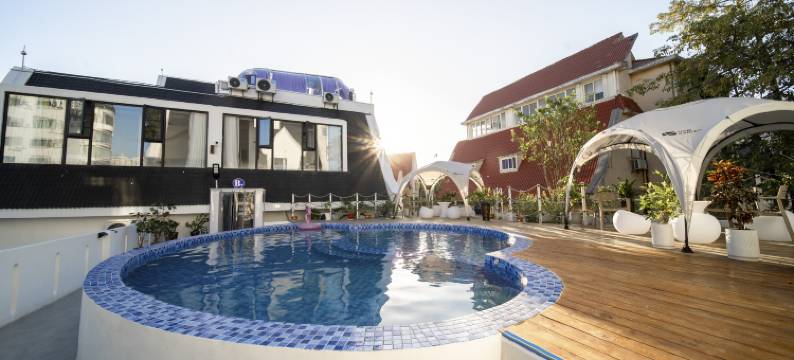 Cloud House ·云卷花舍·庄园民宿(北海银滩国际客运港店)图片