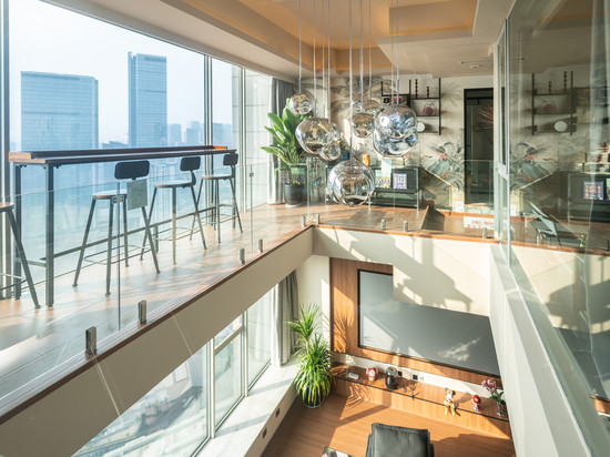 夏室·SummerFlats高空艺术设计公寓(春熙路太古里店)