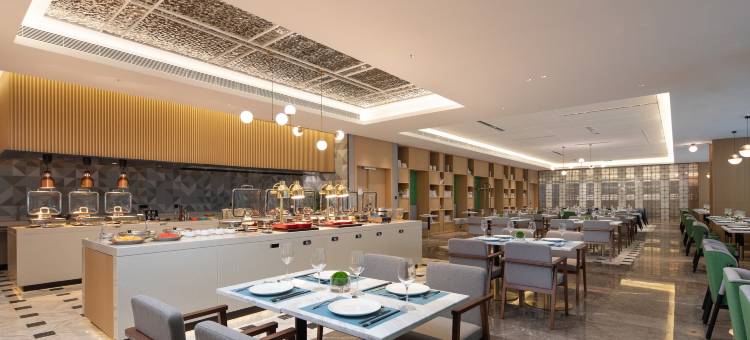 深圳光明虹桥公园希尔顿花园酒店图片