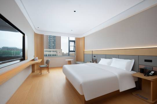 云麓酒店(光武大道市中心医院店)