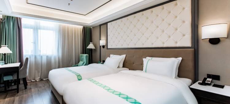 铂岸酒店(肇庆高要世纪大道店)图片