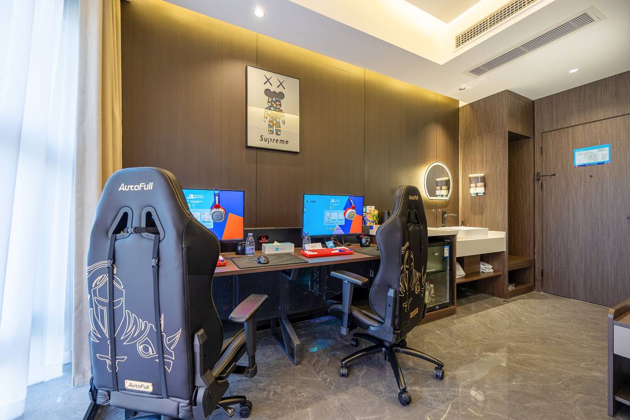 爱电竞酒店(绵阳市政府高铁站店)图片