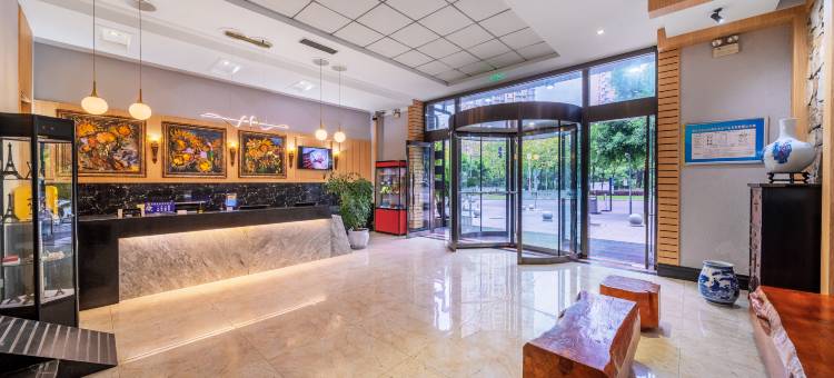 家心怡酒店(重庆大龙山地铁站店)图片