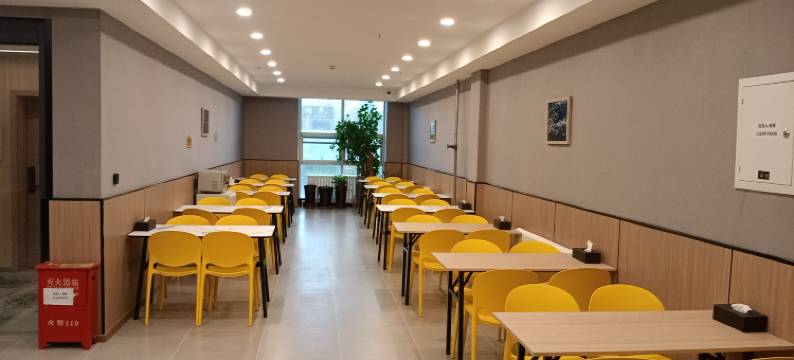 克拉玛依海纳酒店图片