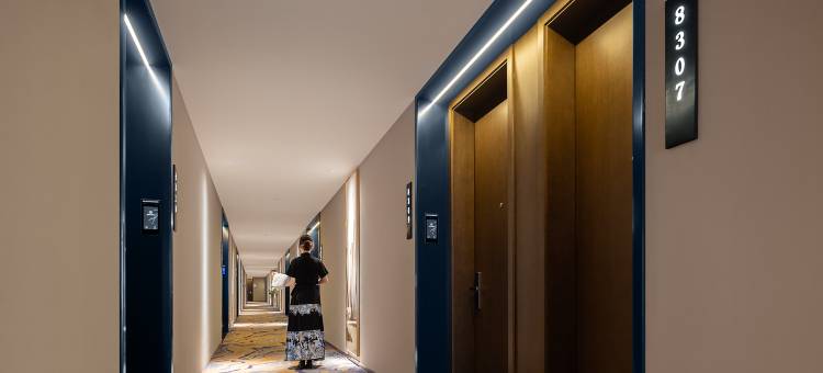 星诺蓝湾酒店(烟台大学国际博览中心店)图片