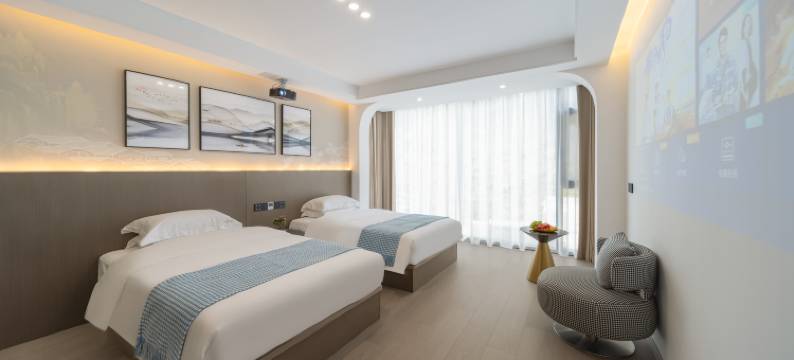 山隐梦居villa智能度假民宿(黄山景区南大门逍遥溪换乘中心店)图片