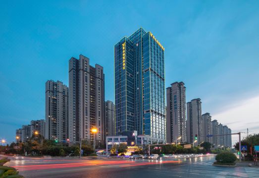 维也纳国际酒店（益阳城市学院店）外景图