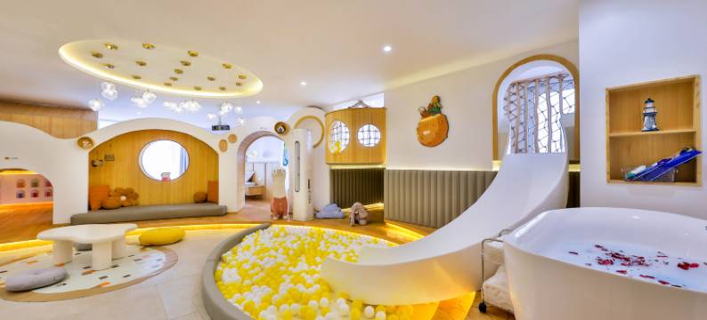 且著精奢汤泉民宿(沈阳中街大悦城店)图片