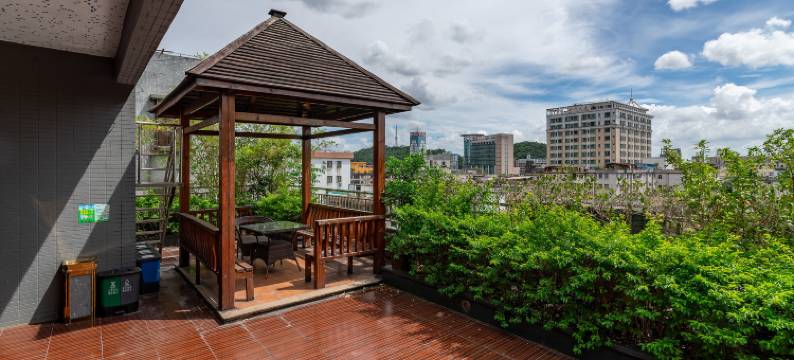 钻石酒店(大良清晖园华盖路步行街店)图片