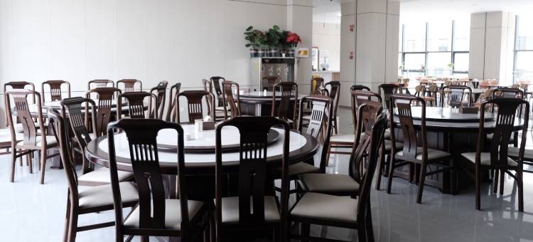 华怡城酒店(天山国际机场店)图片