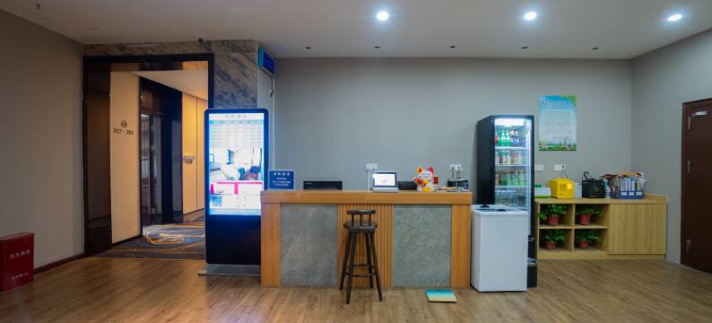 润程酒店(郑州国际会展中心众意西路地铁站店)图片