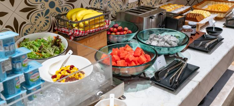 维也纳国际酒店(深圳龙华元芬地铁站店)图片