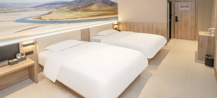 万和酒店(钦州港广场消防鉴定站店)图片