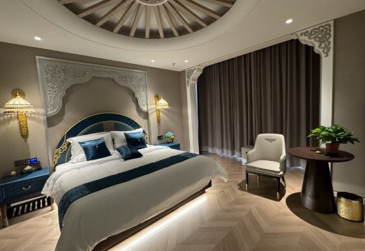 包头云舍酒店（国际会展中心天福广场店）外景图