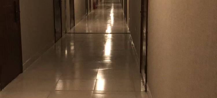 学府电竟宾馆(呼和浩特白塔机场大学城店)图片