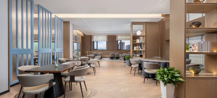 大冶湛月云居酒店图片