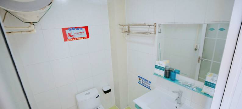 鼎鑫宾馆(日照火车站店)图片