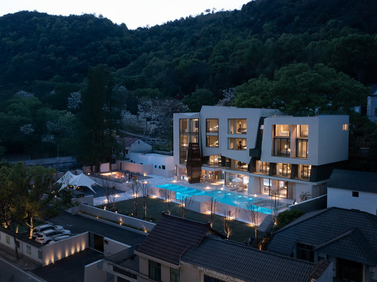 山川瘾·设计师建筑美宿(OMG心跳乐园店)