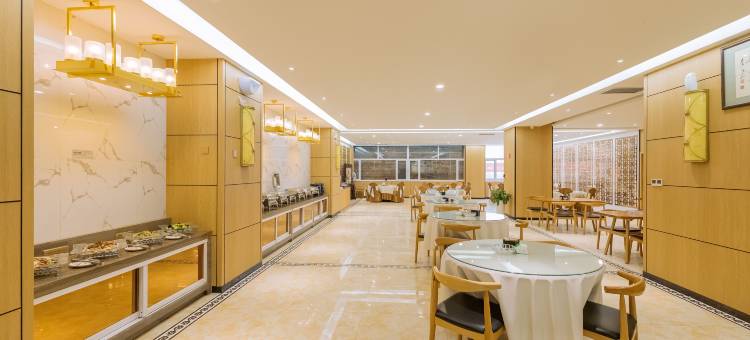艺龙安云酒店(绥德石魂广场店)图片