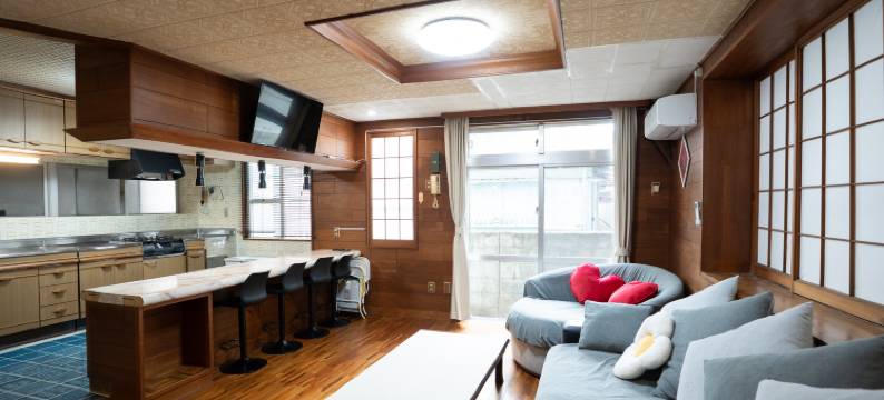 日式双层别墅式酒店(DAIJUN HOTEL)图片