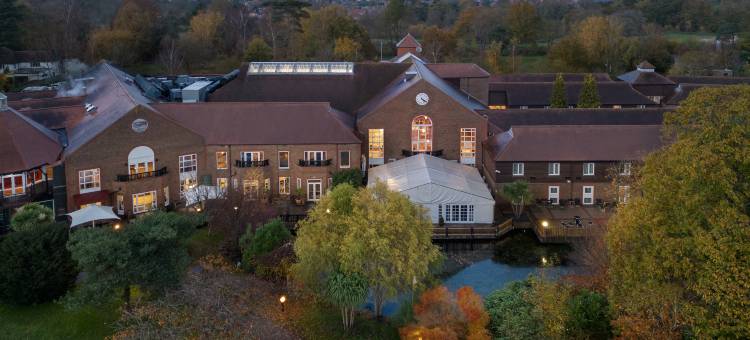 都铎公园乡村俱乐部万豪德尔塔酒店(Delta Hotels Tudor Park Country Club)图片