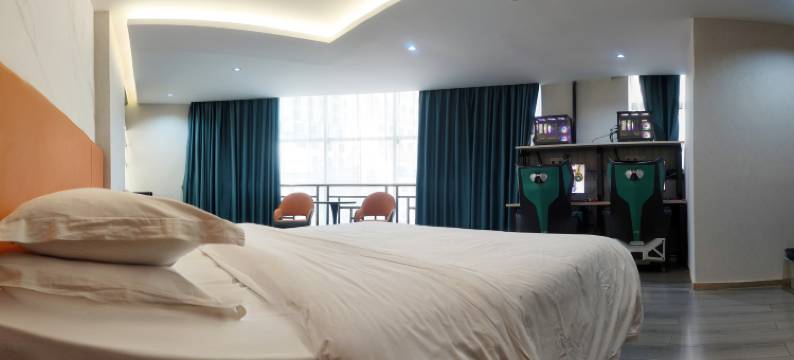 王府极速电竞酒店(怀化火车站步步高店)图片