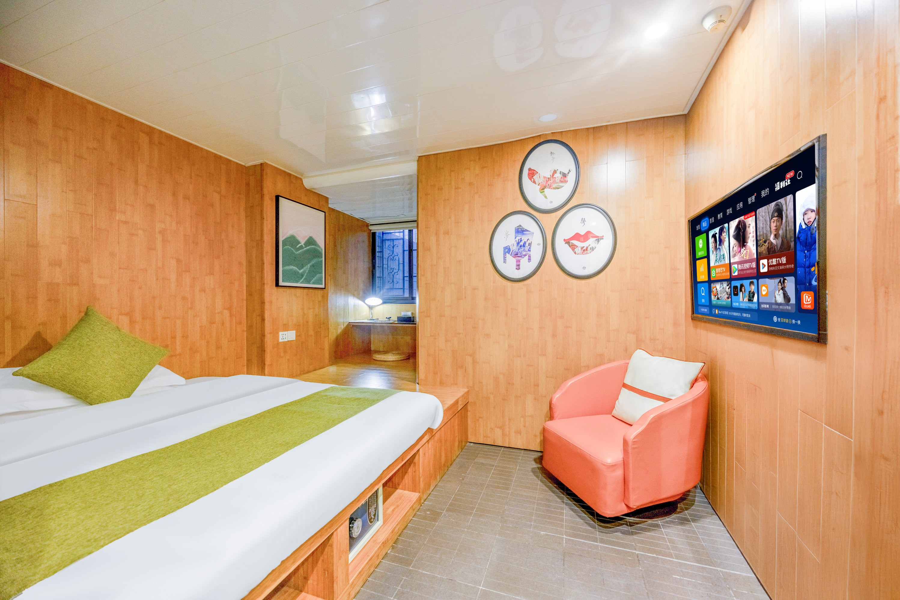 天美·Timmy Apartment（广州太古滙石牌桥地铁站店）Over view