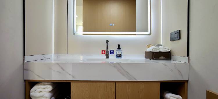 塔河阳光酒店(塔里木大学店)图片