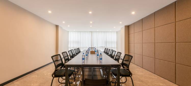 肆季国际公寓(中山博览中心店)图片