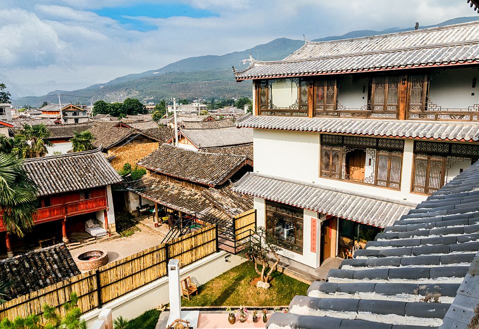 Private Snow Mountain Hot Spring | Log-Controlled Exclusive Courtyard (Baisha Ancient Town Branch) over view