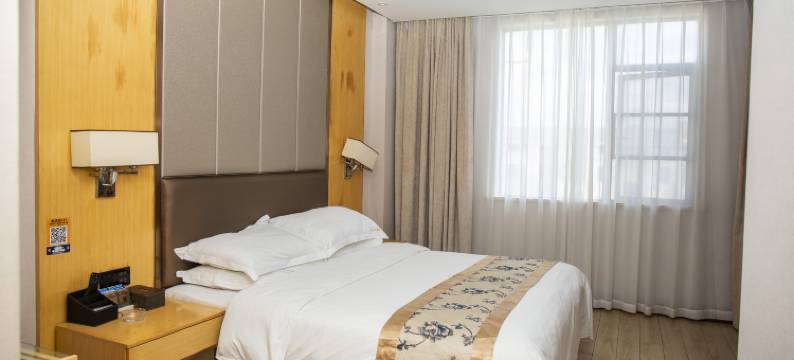 义天大酒店(金溪县公安局交警大队店)图片