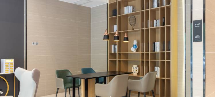 城市便捷酒店(邵阳高铁站江北广场店)图片