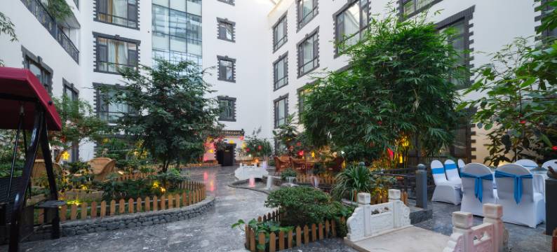 长白山东沃温泉酒店图片