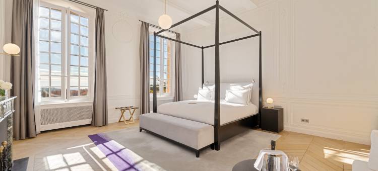 高迪城堡酒店(Château de la Gaude)图片