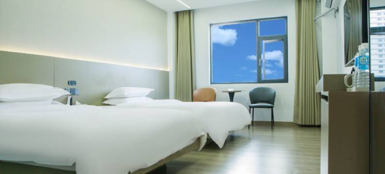 建水悦邻酒店(古城小火车店)图片