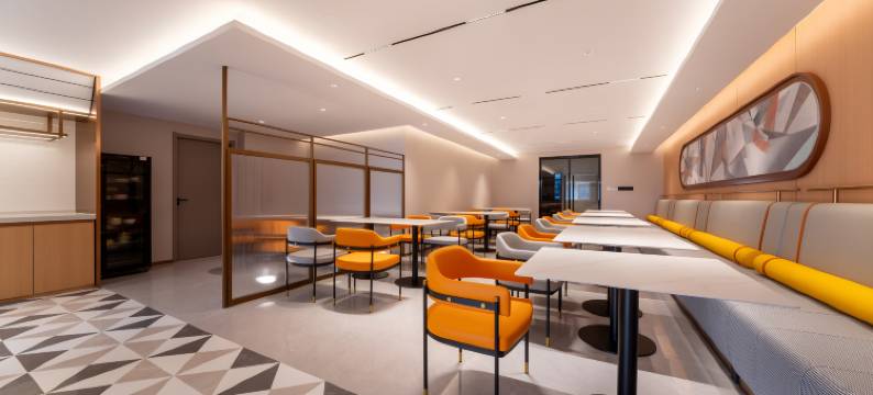 柏曼酒店(济南大明湖趵突泉店)图片