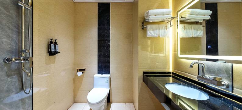 琼海丽呈电影酒店(万泉河环球春天广场店)图片