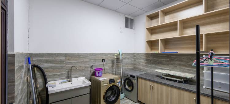 逸宿印象酒店(宁波天一广场城隍庙地铁站店)图片