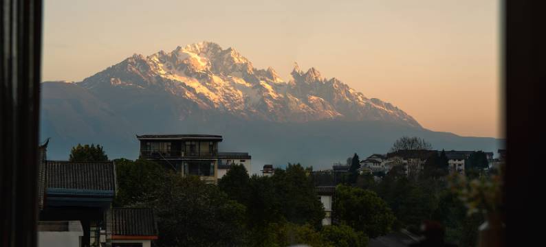 丽江古城·藏元雪山揽景酒店(大水车店)图片