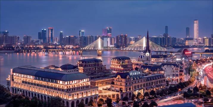 湖南金融中心异国印象酒店图片