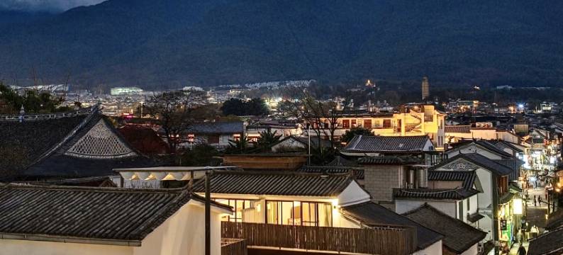 大理回隐设计师轻奢民宿(古城南门店)图片