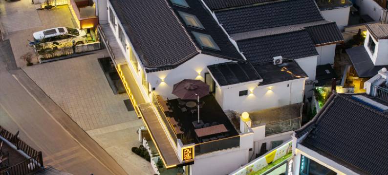 花筑·九华山凤院民宿(肉身宝殿店)图片