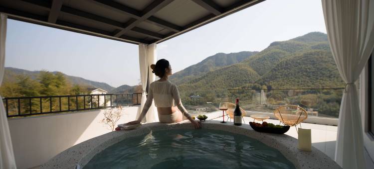 净隐·Lume山景临雾私汤美宿(安吉云上草原店)图片