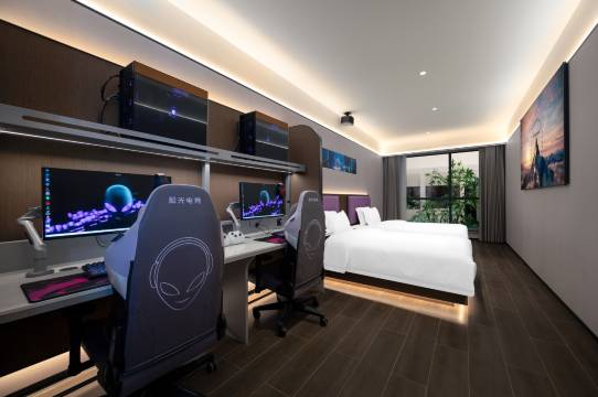和光·ALIENSPACE外星人电竞酒店(苏州观前街平江路店)图片