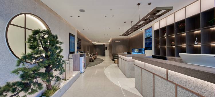 朗丽兹酒店(北京西站七里庄地铁站店)图片