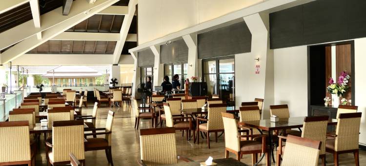 新式青蓬海滩度假村和高尔夫球场(The Nouveau Chumphon Beach Resort and Golf)图片
