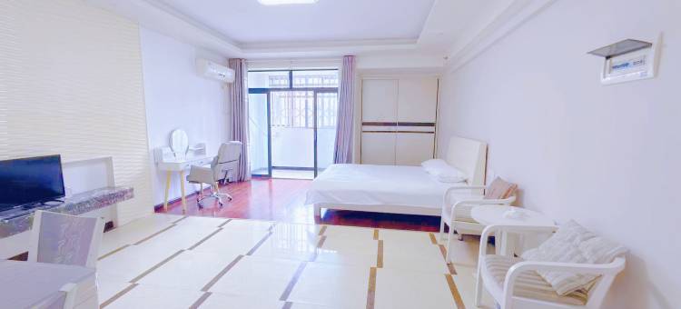 不晚归复式公寓(秋水广场店)图片