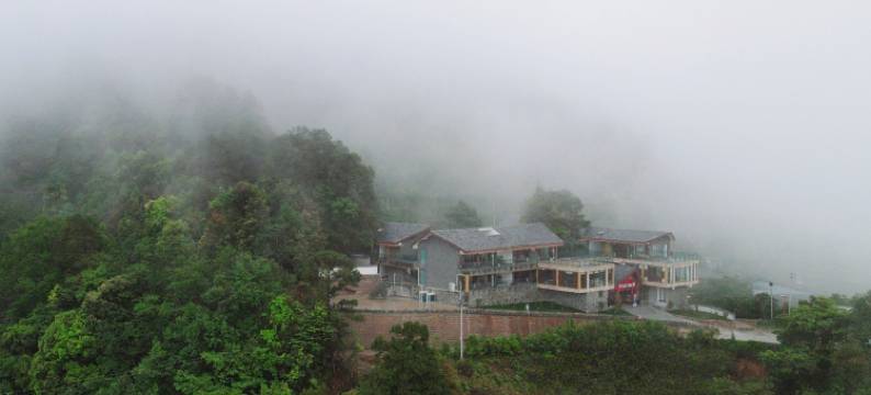 黄草岭无量秘境酒店图片